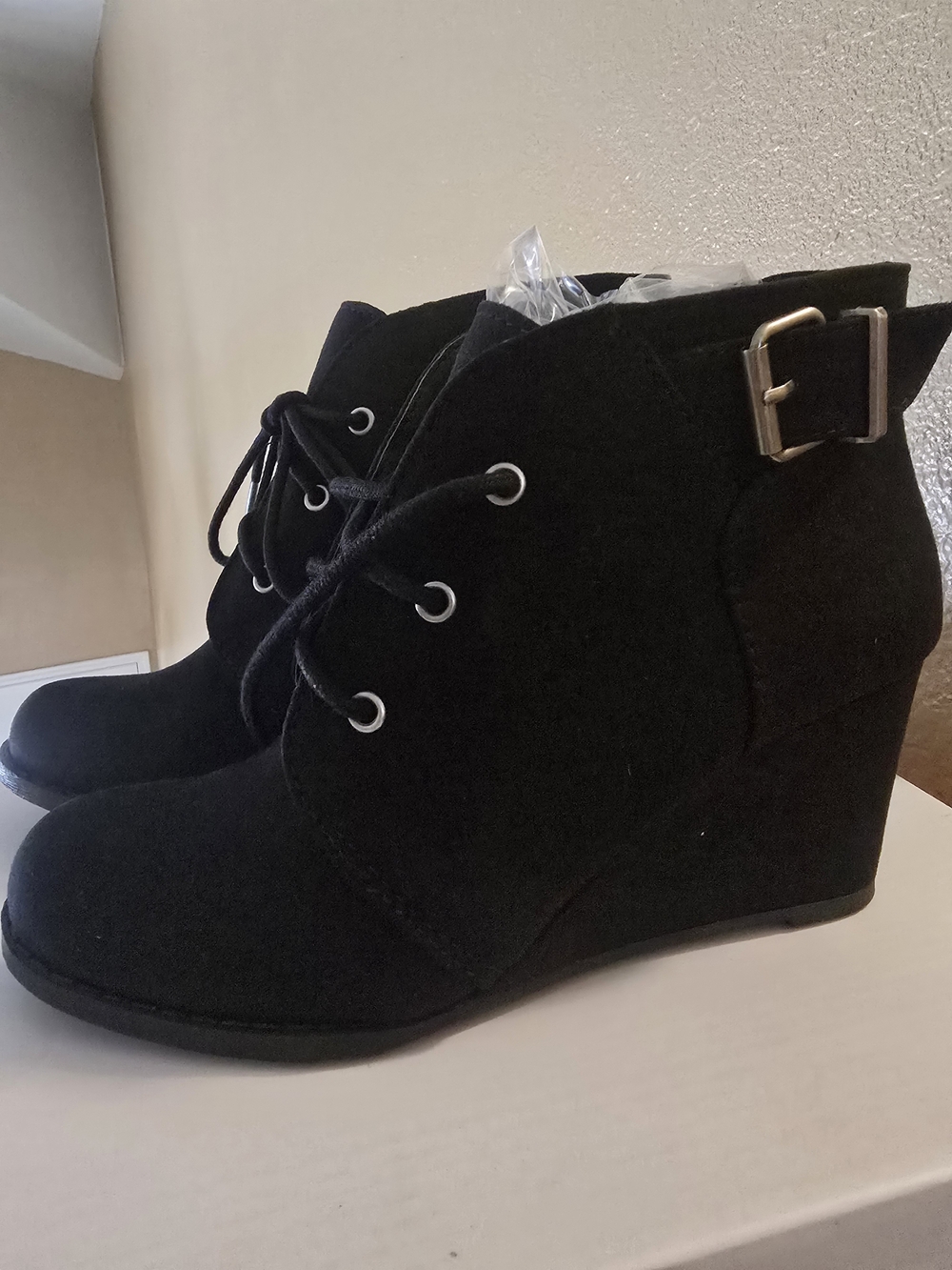 Sassa Black Lace Up Wedge Ankle Booties Size 6.5 New in Box